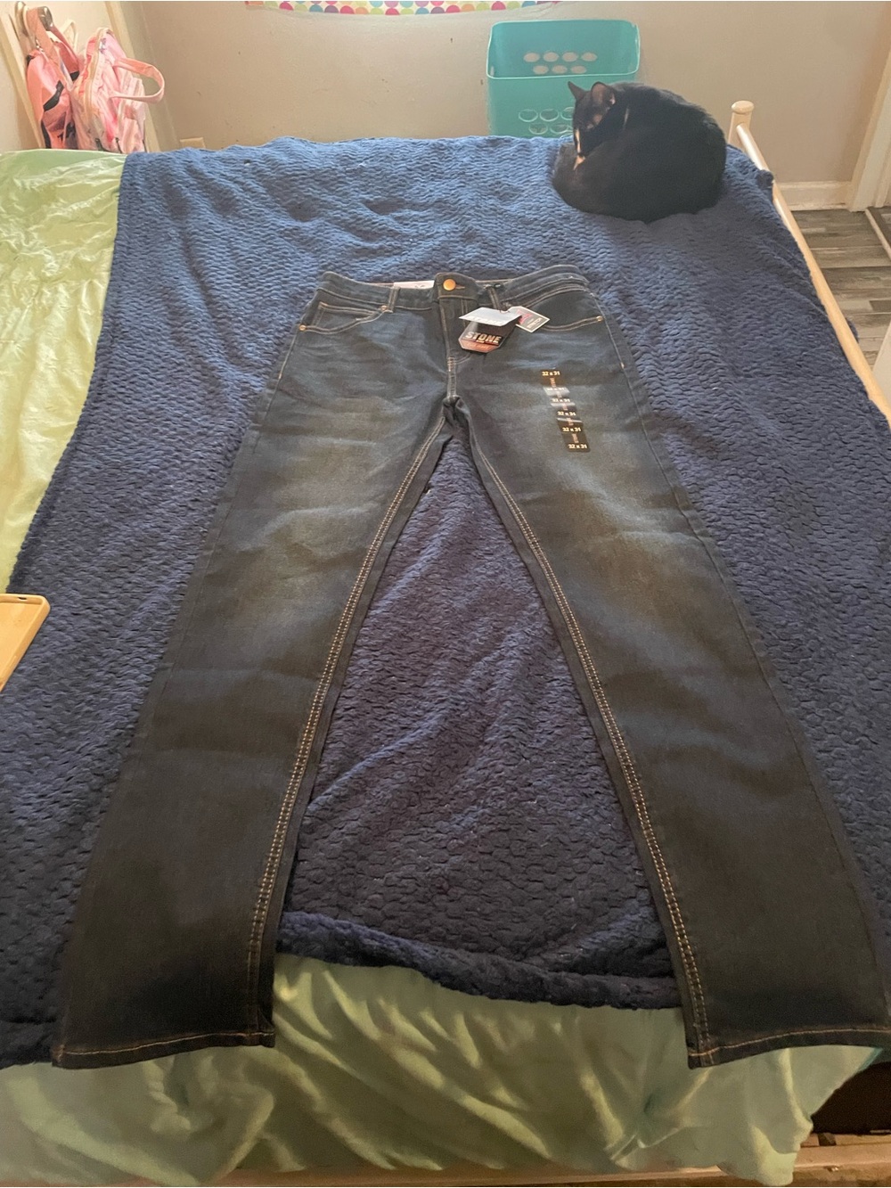 Source Unknown Men's Slim Jeans in Dark Blue Wash